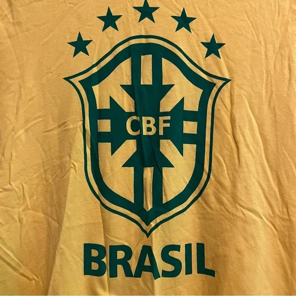 Nike Brazil Logo T-shirt 852188-703 - Picture 2 of 6